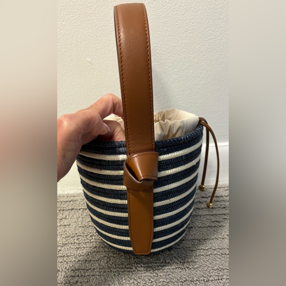 CESTA COLLECTIVE Navy and Brown Bucket Bag: NEVER WORN-BRAND NEW! - Picture 5 of 12